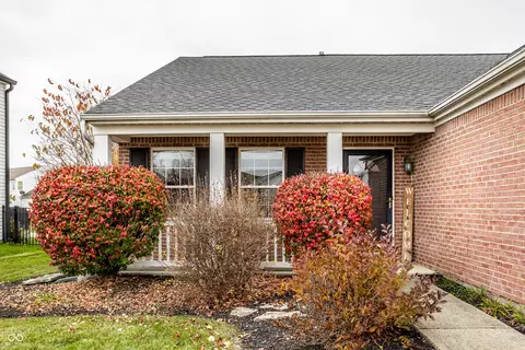 12270 Split Granite Dr, Fishers, IN 46037 photo 3
