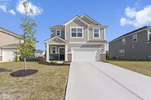 9232 Larson Dr, Pendleton, IN 46064