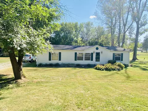 302 W Center St, Brazil, IN 47834