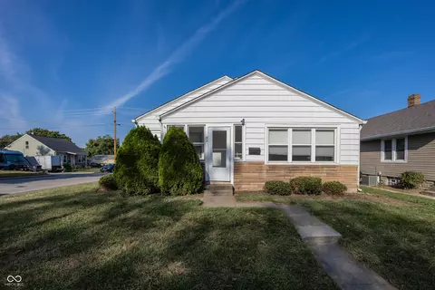 94 S 5th Ave, Beech Grove, IN 46107
