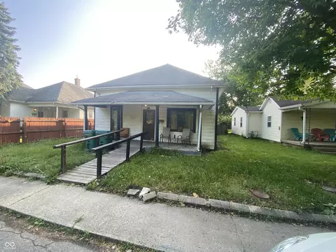 929 S 16th St, New Castle, IN 47362