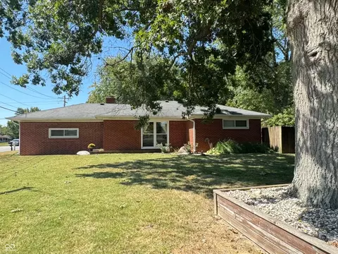 7054 E County Rd 100 Rd S, Avon, IN 46123