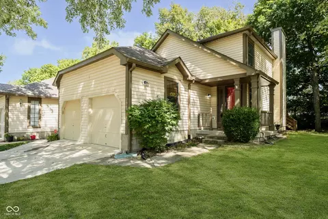 7943 Glen View Dr, Indianapolis, IN 46236