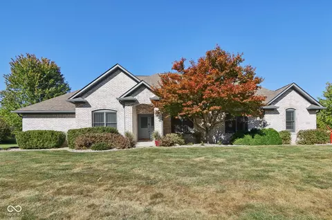 7539 Peach Blossom Pl, Indianapolis, IN 46254