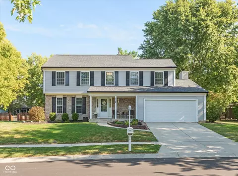 7920 Dawson Dr, Fishers, IN 46038
