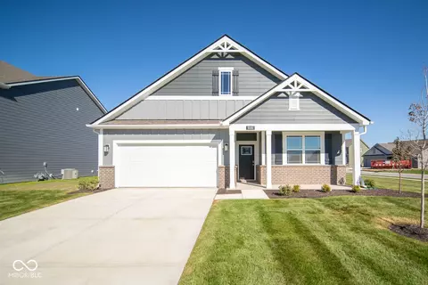 9116 Blue Hill St, Indianapolis, IN 46239