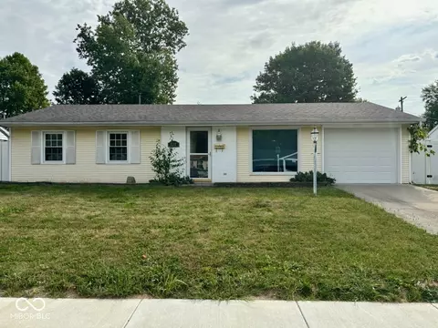1117 Westwood Dr, Mooresville, IN 46158