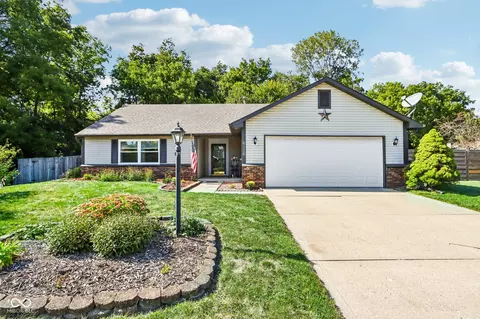 6116 Carrie Pl, Indianapolis, IN 46237