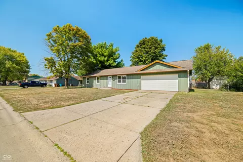 611 W Park Dr, Edinburgh, IN 46124