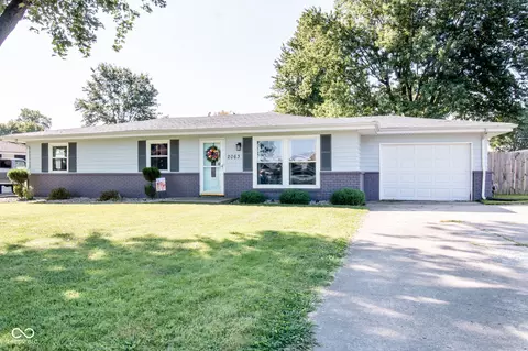 2063 W Highland Ln, Columbus, IN 47201