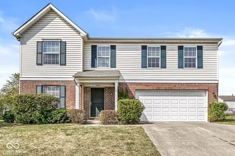 1708 Salina Dr, Avon, IN 46123