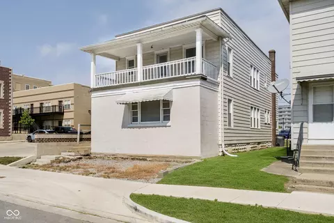 Exterior - 220 E Walnut St, Kokomo, IN 46901 photo 2 of 5