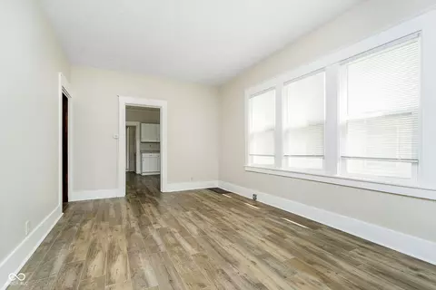 Living - 220 E Walnut St, Kokomo, IN 46901 photo 2 of 6