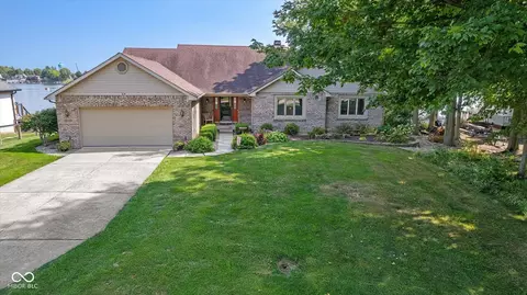 854 S Lanyard Dr, Cicero, IN 46034
