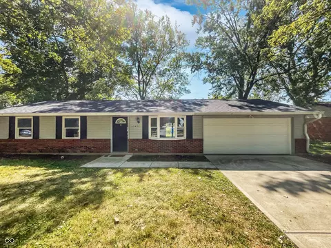 10439 Chris Dr, Indianapolis, IN 46229