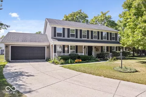 9443 Grandview Ct, Noblesville, IN 46060