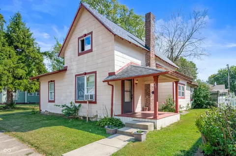 421 W 4th St, Greenfield, IN 46140