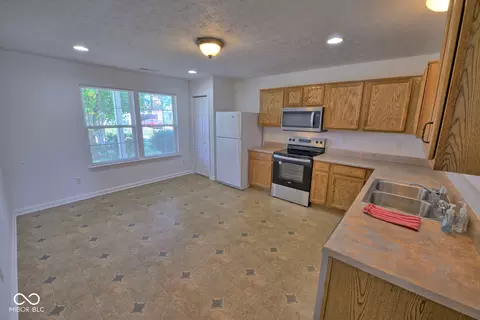 1519 Maplewood Ln, Pendleton, IN 46064 photo 7