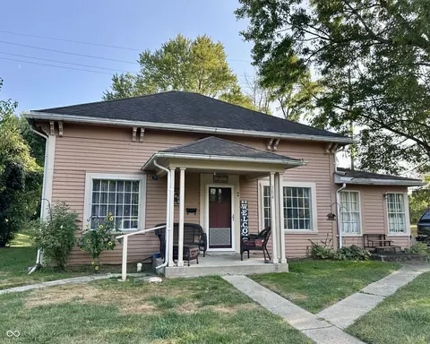 504 Moore Ct, Greencastle, IN 46135