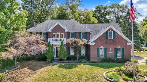 5561 Station Hill Dr, Avon, IN 46123