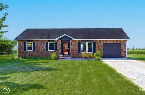 13511 E 300 S, Columbus, IN 47203