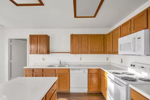 2284 Edgewater Cir, Plainfield, IN 46168 photo 19