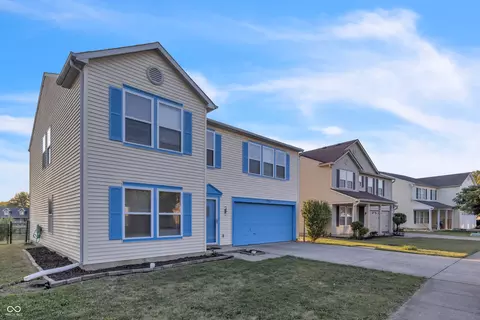 2284 Edgewater Cir, Plainfield, IN 46168 photo 3