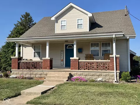 815 W Spring St, Brownstown, IN 47220