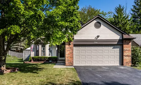 7586 Trophy Club Dr N, Indianapolis, IN 46214
