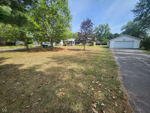 1777 Argyle Dr, Avon, IN 46123