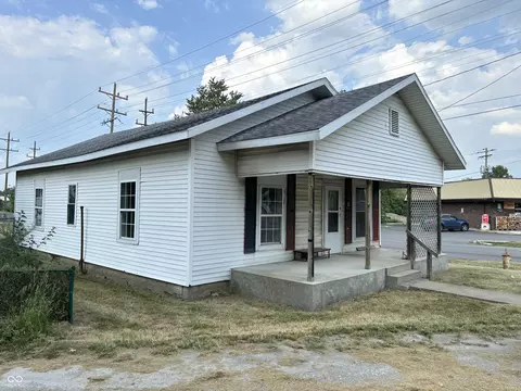 2430 Grand Ave, New Castle, IN 47362