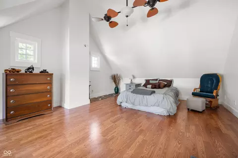 111 S East St, Pendleton, IN 46064 photo 17
