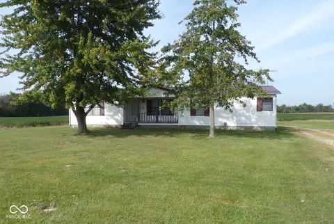 2407 S Us Highway 31, Crothersville, IN 47229