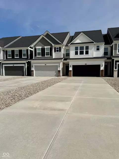18613 Moray St, Westfield, IN 46074