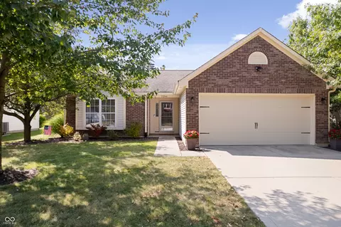13246 Ashwood Dr, Fishers, IN 46038