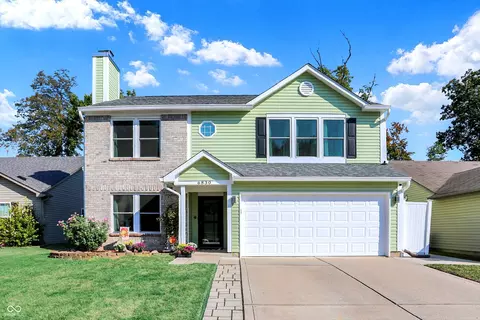 6830 Decatur Ridge Pl, Indianapolis, IN 46221