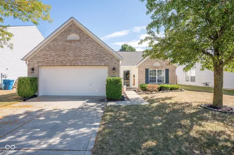 8561 Vanguard Ln, Indianapolis, IN 46239
