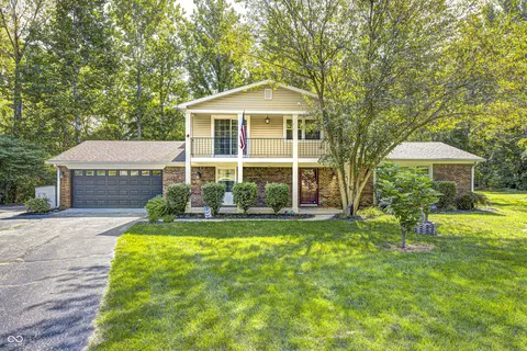 1303 Rolling Ct, Westfield, IN 46074