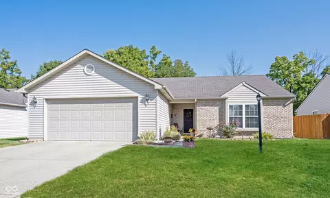 80 W Flat Rock Dr, Westfield, IN 46074