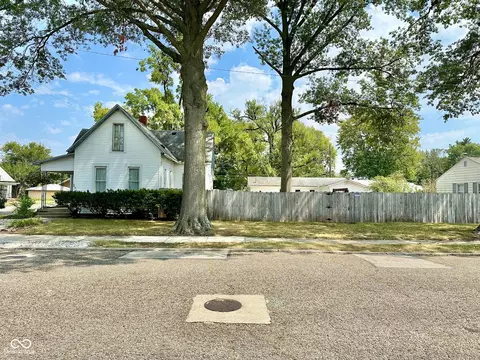 500 Barton Ave, Terre Haute, IN 47803