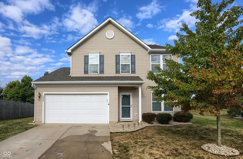 2998 Underwood Ct, Whiteland, IN 46184