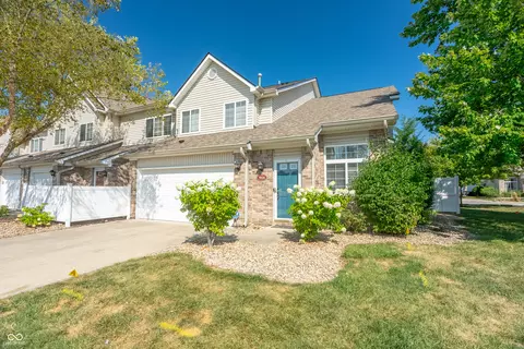 5826 Beacon Cove Pl, Indianapolis, IN 46237