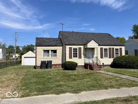 820 W 38th St, Anderson, IN 46013