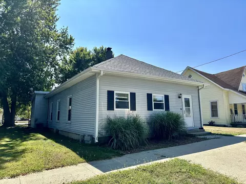 404 N Main St, Saint Paul, IN 47272