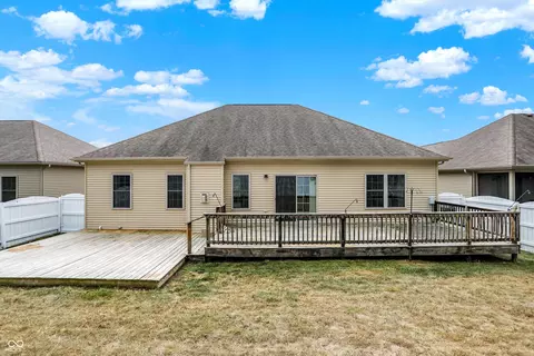 6166 Regency Dr, Columbus, IN 47203 photo 43