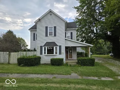 5597 E Us Highway 136, Crawfordsville, IN 47933