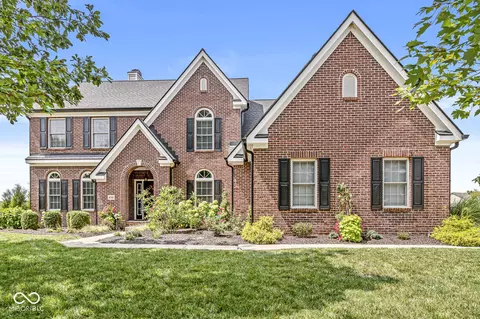 850 Stockbridge Dr, Westfield, IN 46074