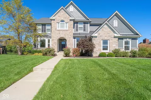15474 Provincial Ln, Fishers, IN 46040
