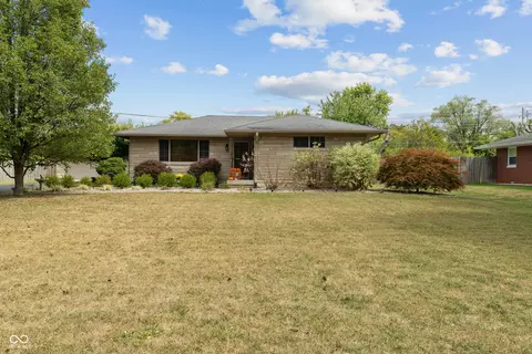 7705 Homestead Dr, Indianapolis, IN 46227