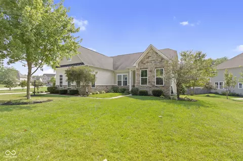 6825 Old Stable Rd, Avon, IN 46123